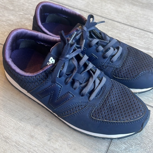 NEW balance Arishi 3 blue reflective running sneakers size 7 - Picture 3 of 11